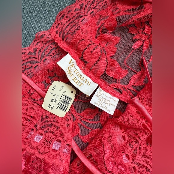 Victoria's Secret Vintage Gold Label Red Lace lingerie Size L NWT - Picture 5 of 10